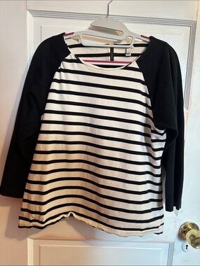 J Crew Striped Black & White 3/4 Sleeve Top